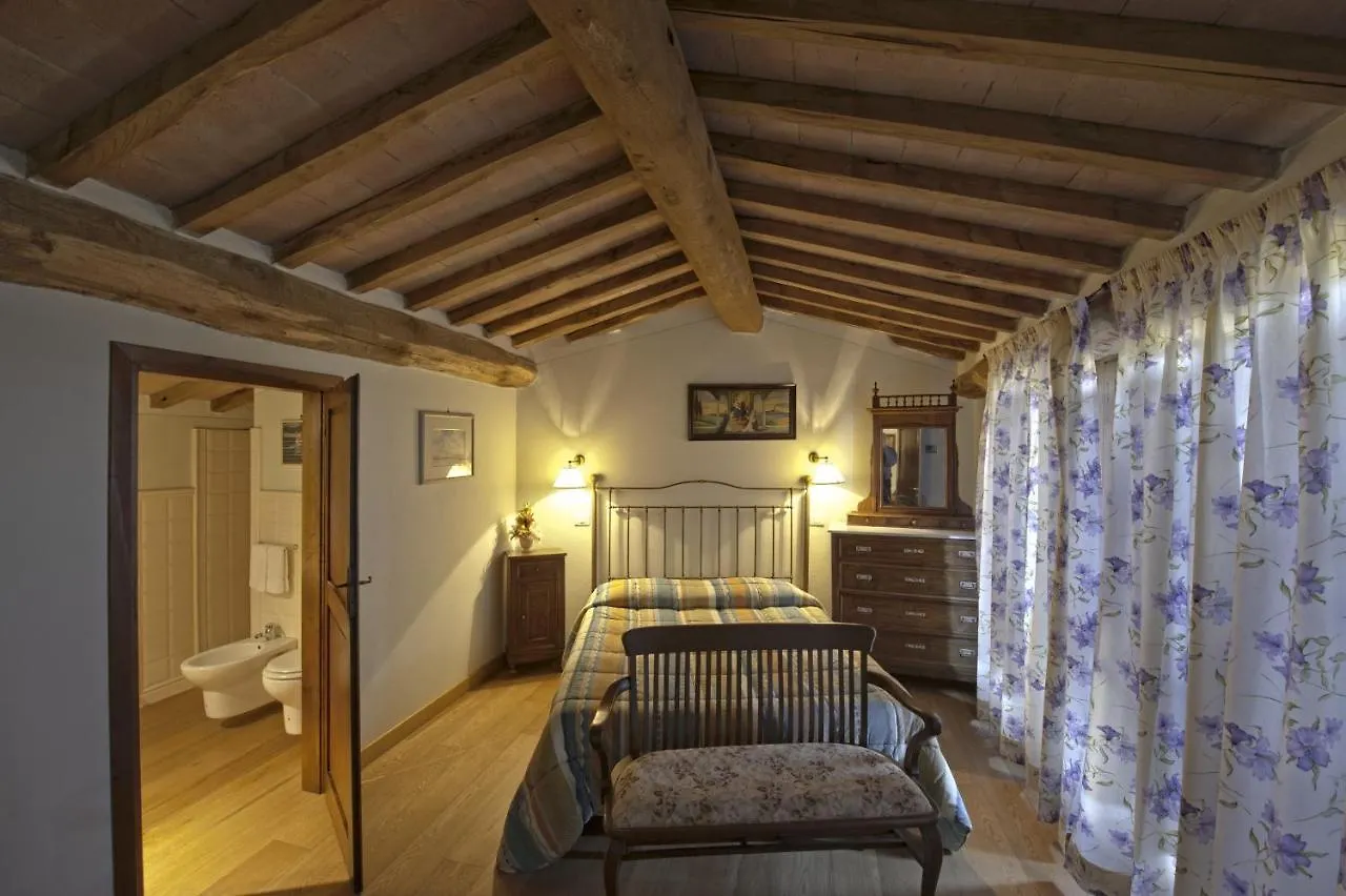 Agriturismo Casa Del Chiodo Torniella Italy