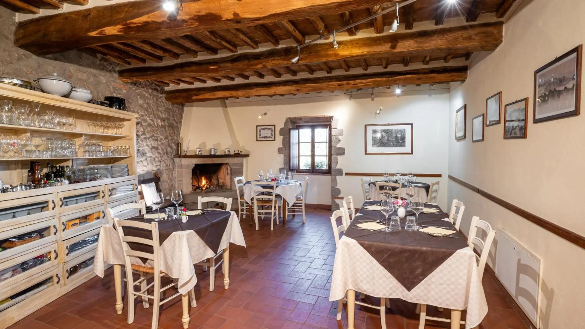 Agriturismo Casa Del Chiodo Torniella Italy