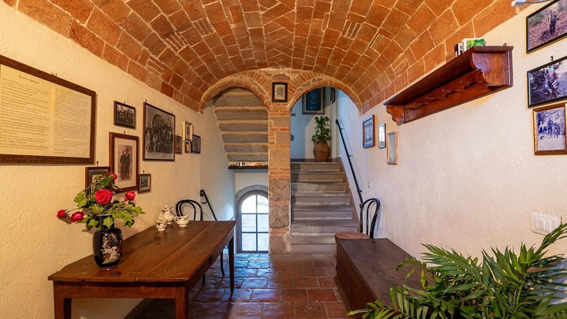 Agriturismo Casa Del Chiodo Torniella 0*,